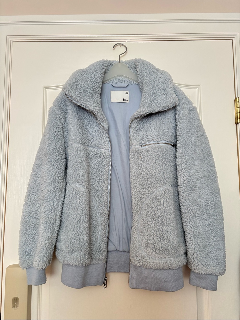 Aritzia Wilfred Free Light Blue Sherpa Zip-Up Jacket